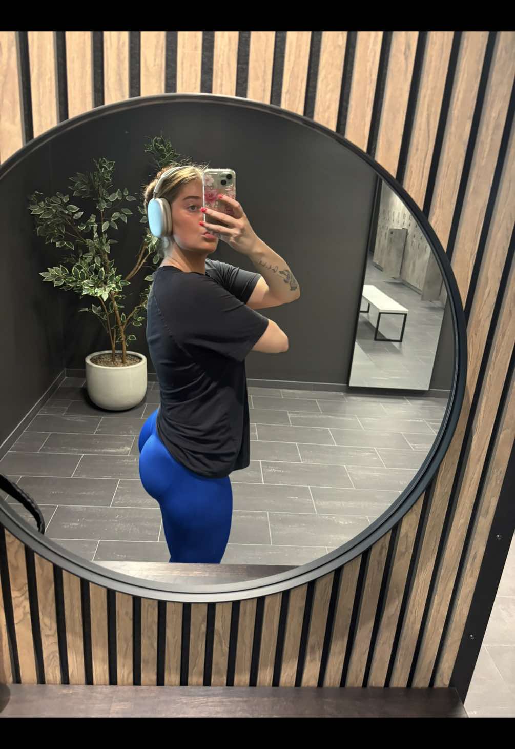 @Cassandra 💫