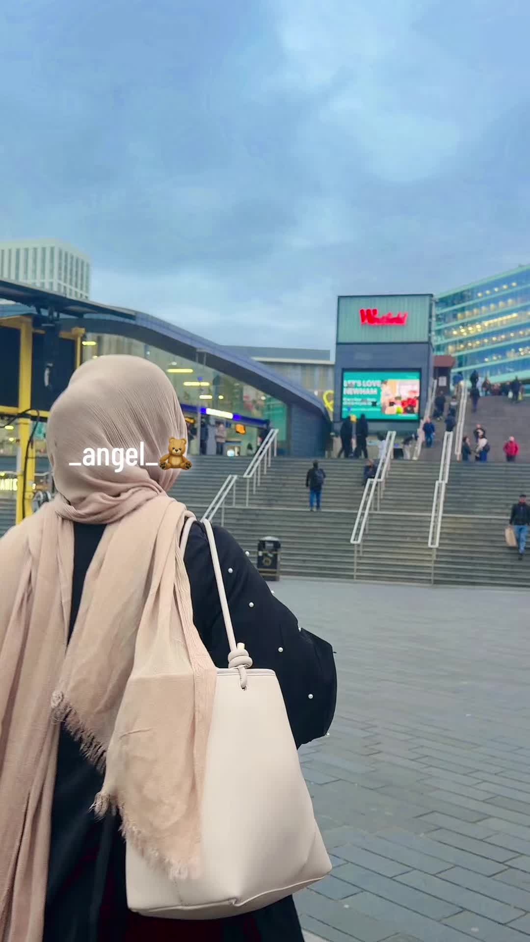 @_Angel_🧸