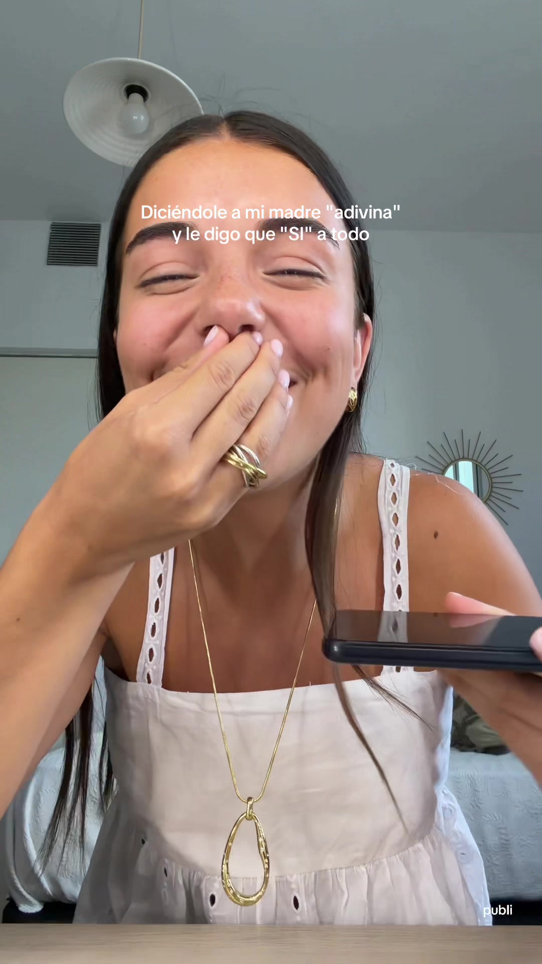 @Elena Gortari