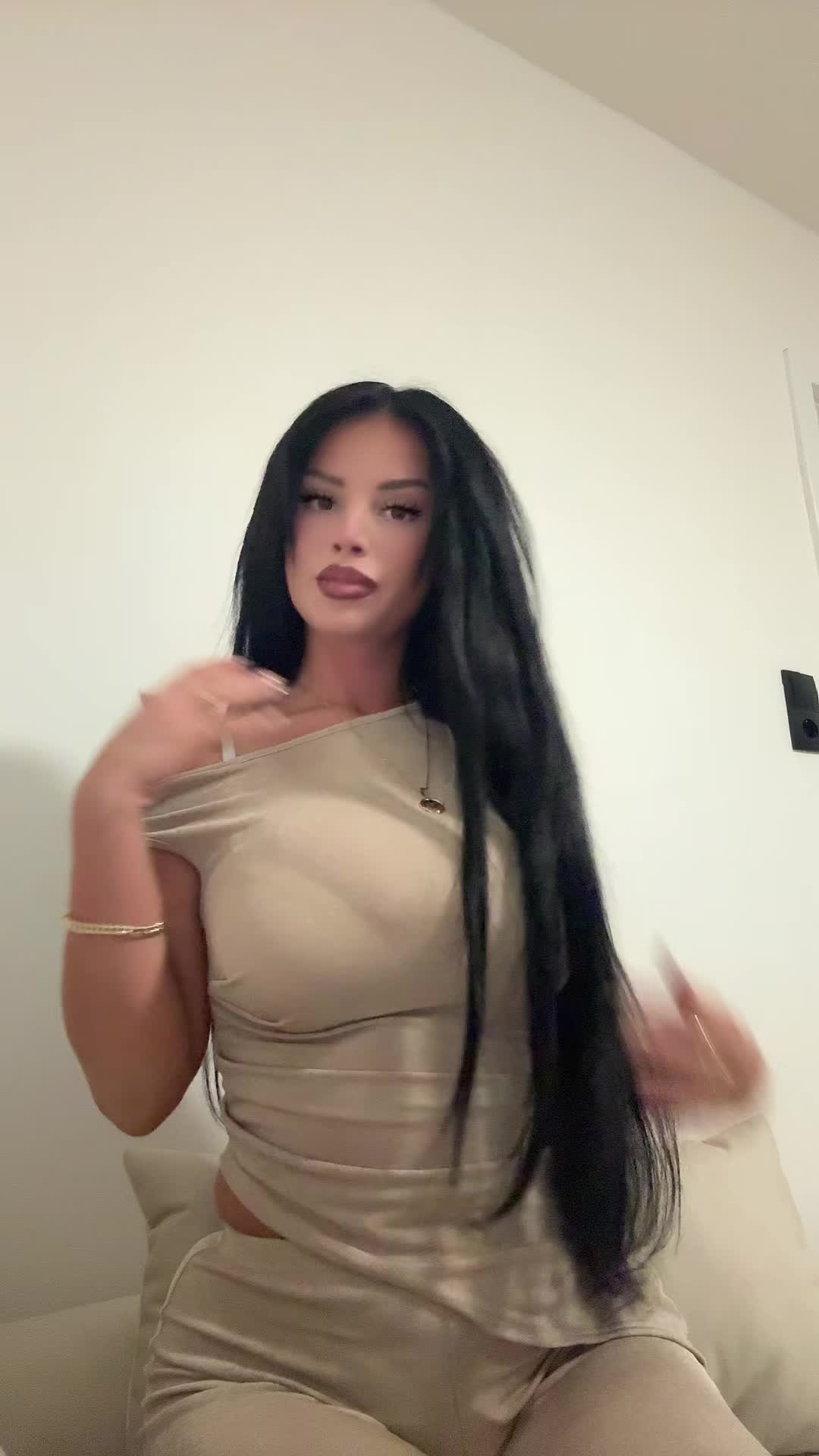 @alisaademi