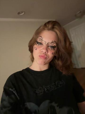@notsosillylily