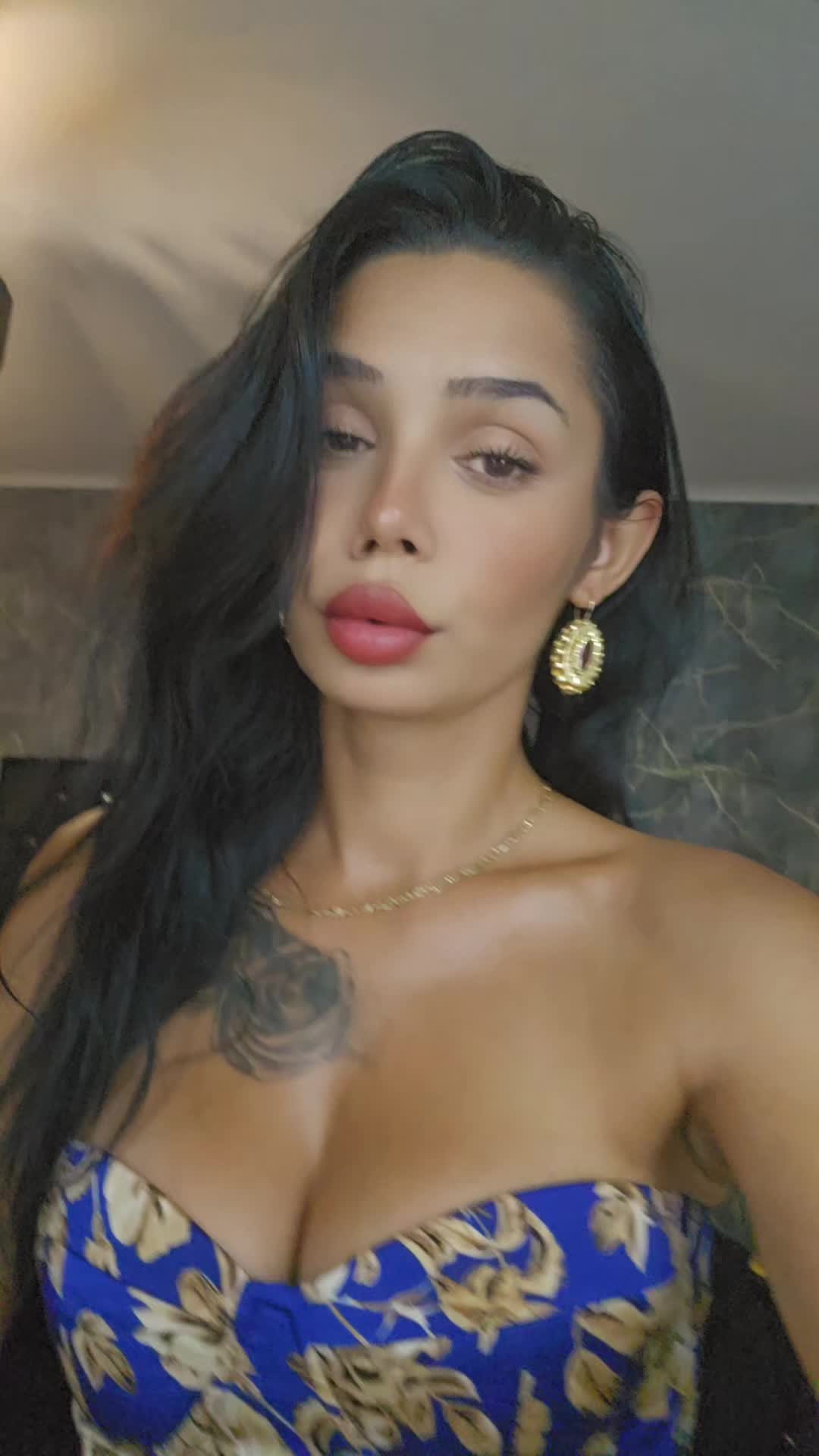 @nikoleta