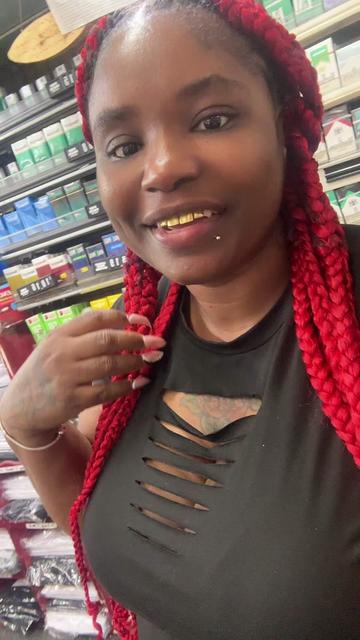 @Goldmouth queen ❤️🖤