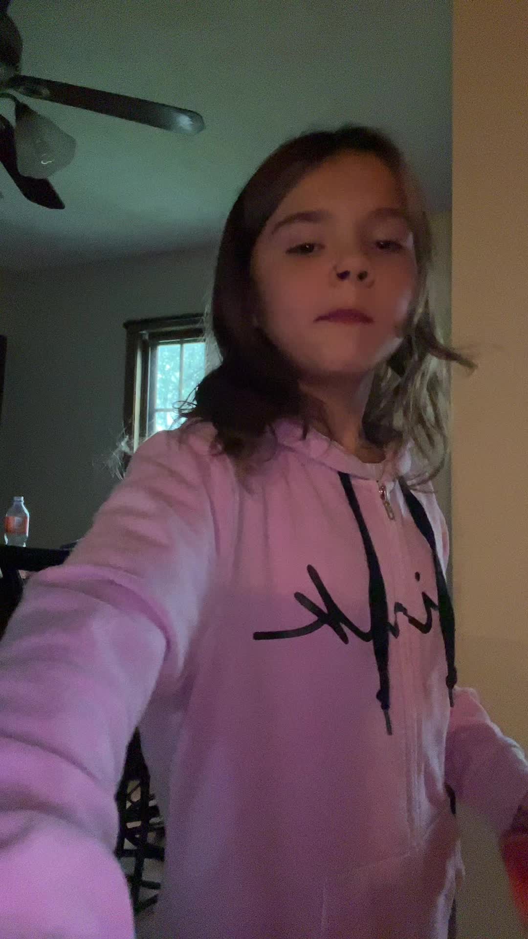 @Zoey🔫🙂↔️👀