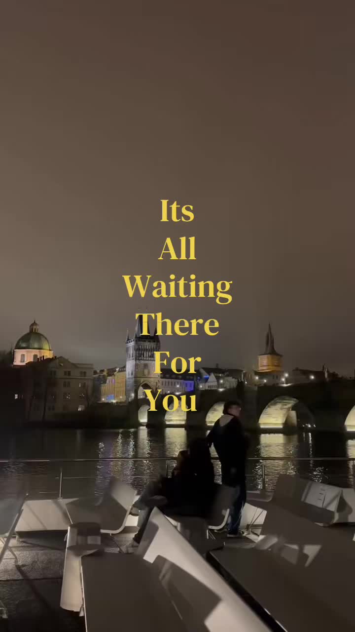 @Robyn