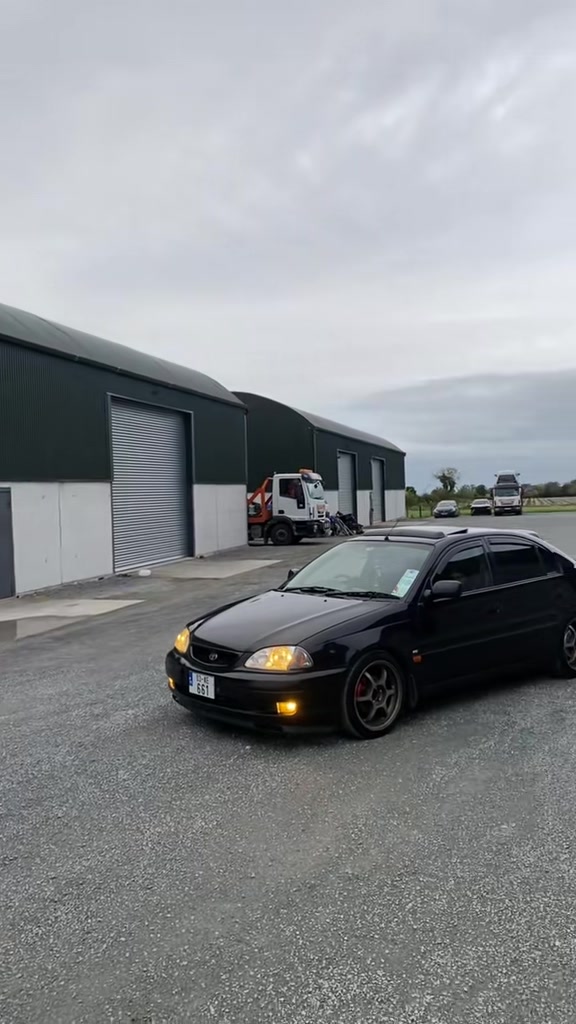 @darrenb032
