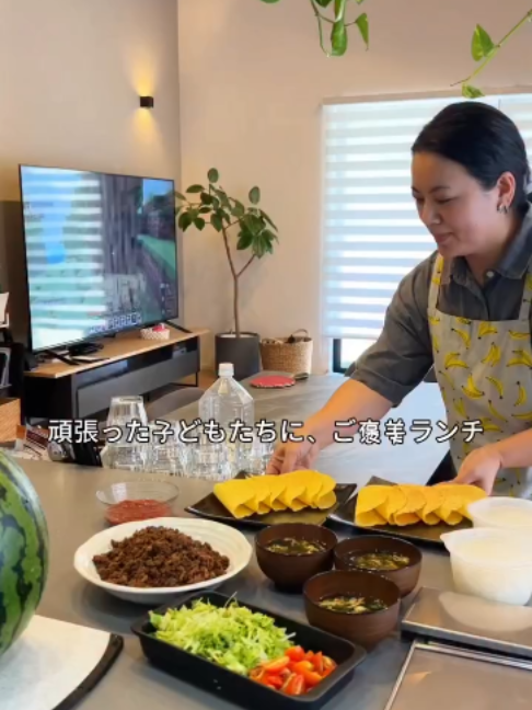 @한국 정치 센터