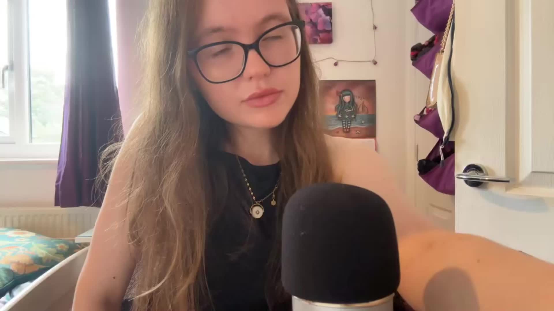 @Rebecca🪼