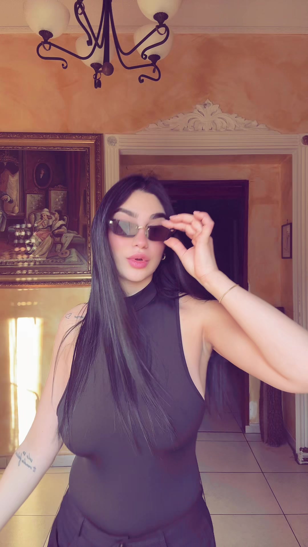 @𝓇 🦂