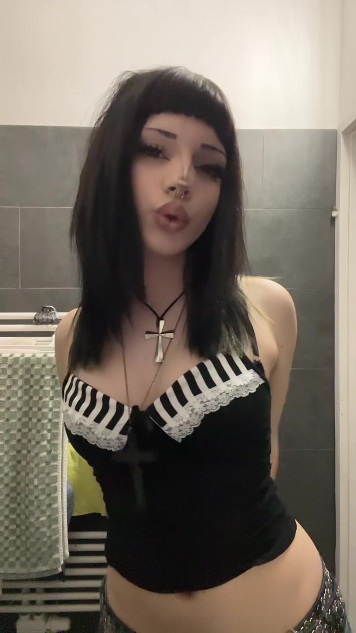 @?