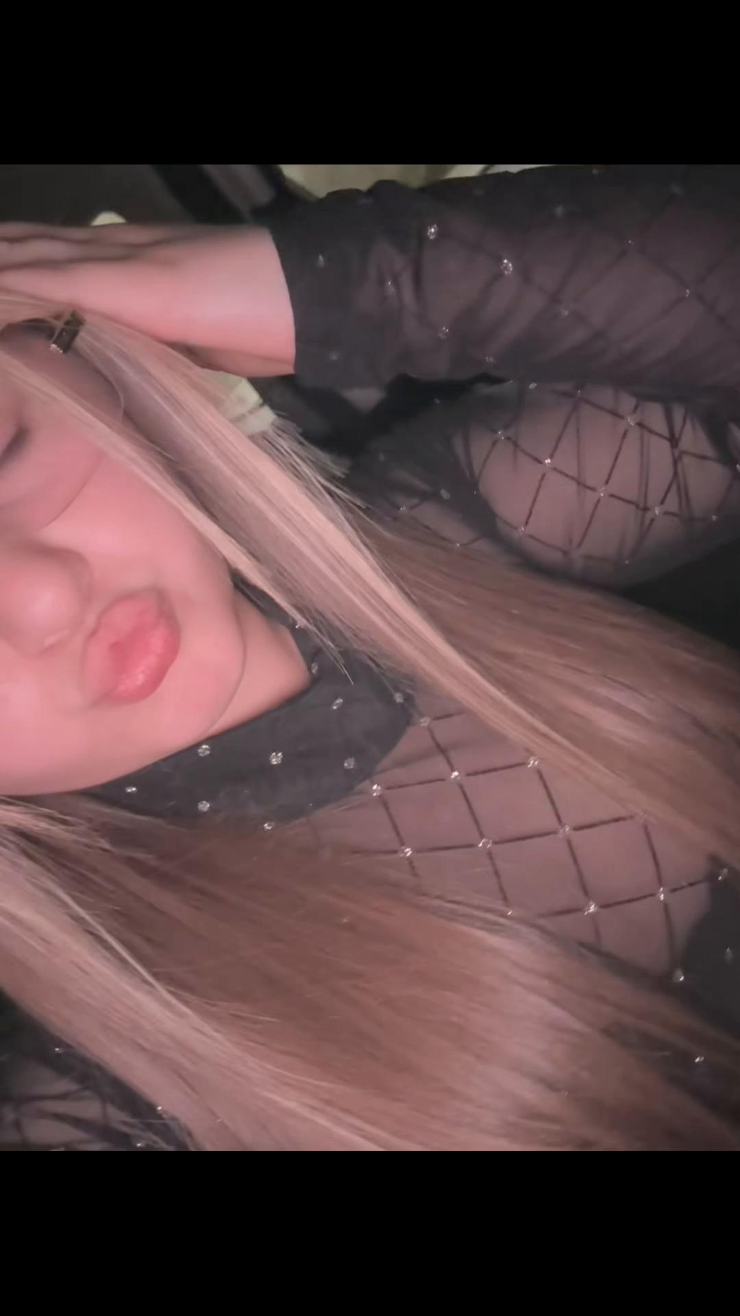 @๐_๐๐ฐ