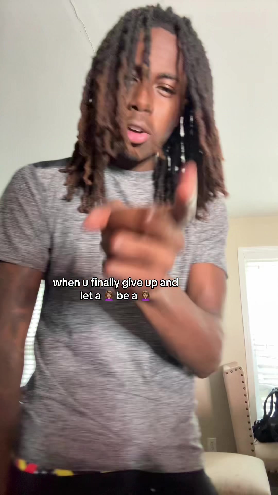 @Tee