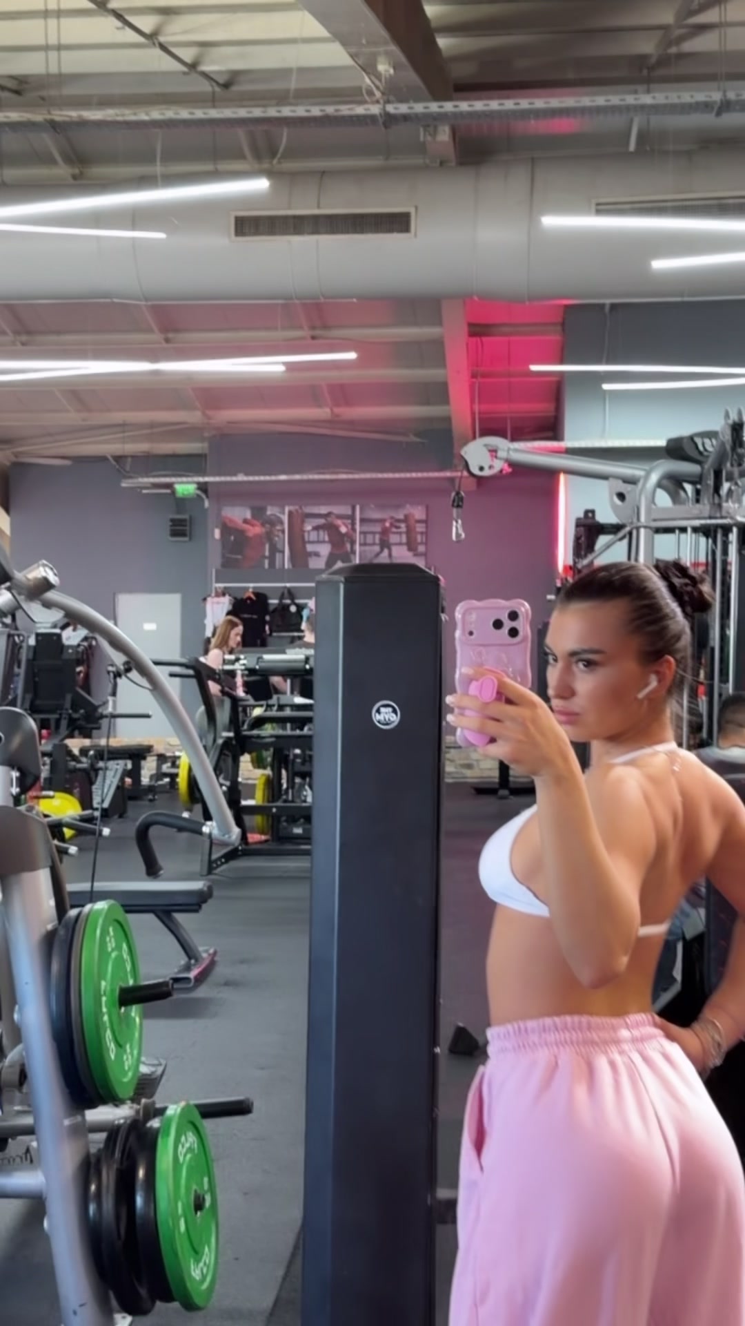 @ᴀɴᴅʀᴇᴇᴀ ʀᴀᴅᴜᴄᴀɴᴜ🍬