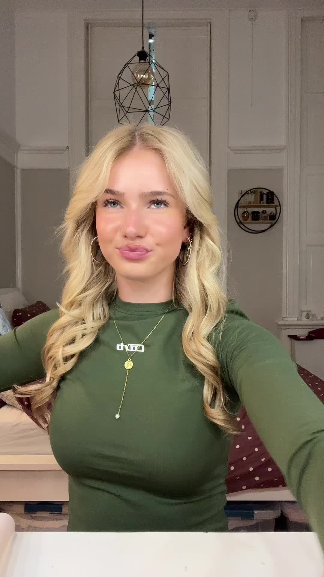 @Noa