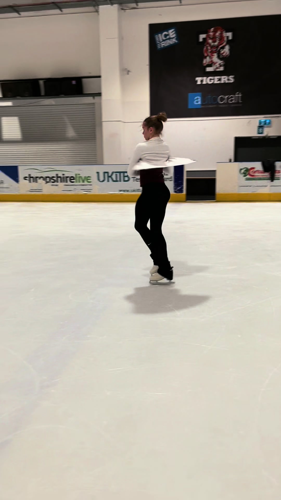 @Naomi ⛸️
