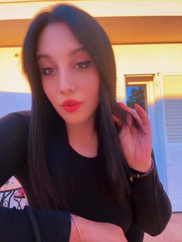 @elyyy