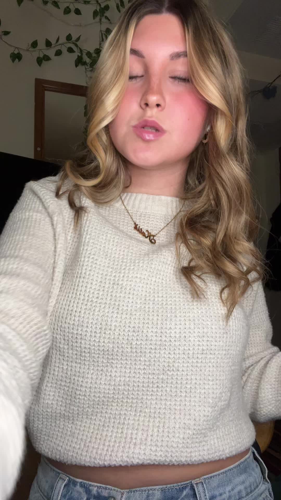 @katie kos 🕺