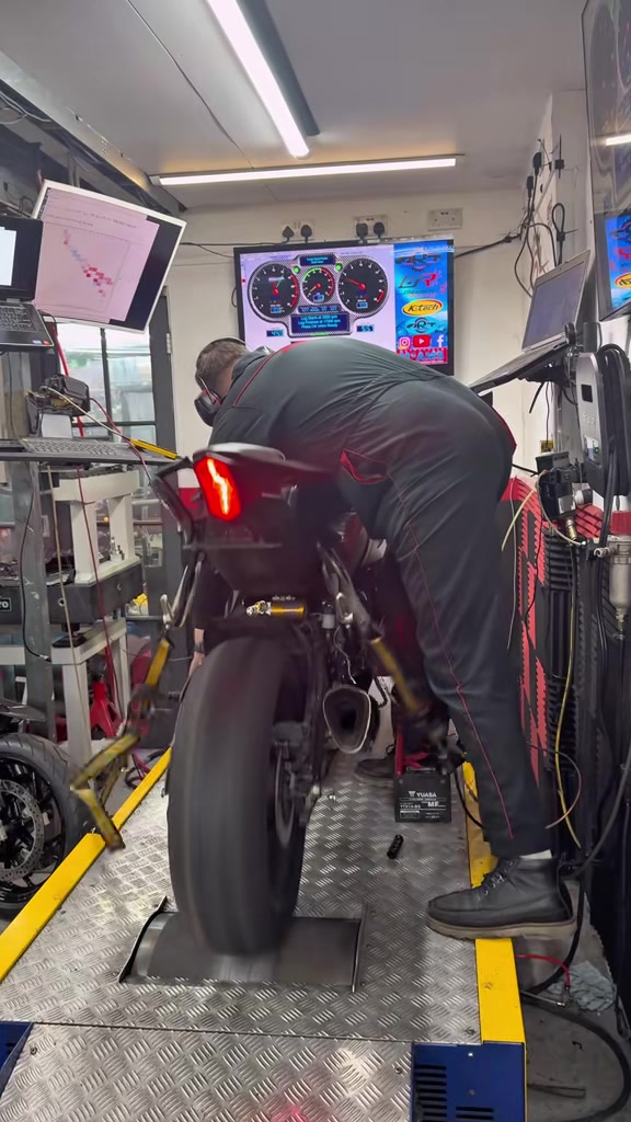 @🇷🇴Alex mechanic Moto 2 🇬🇧