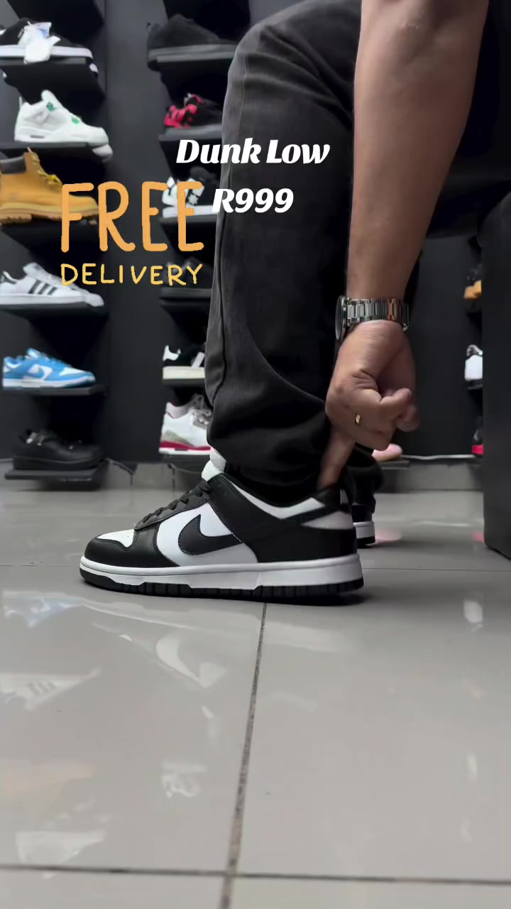 @Monarchy Sneakers