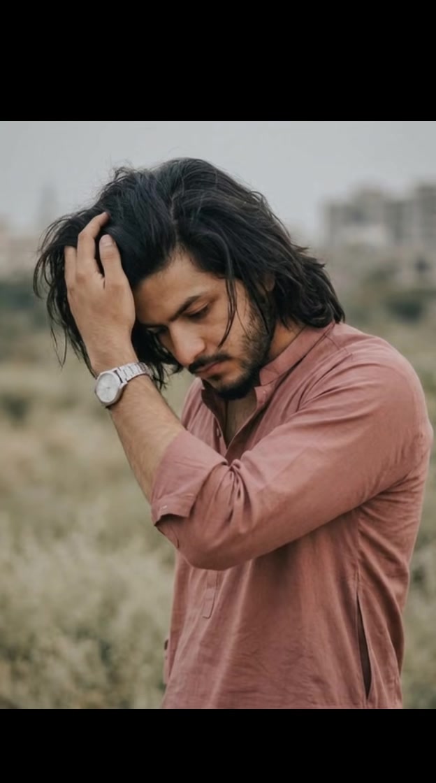 @نیا🦅زی