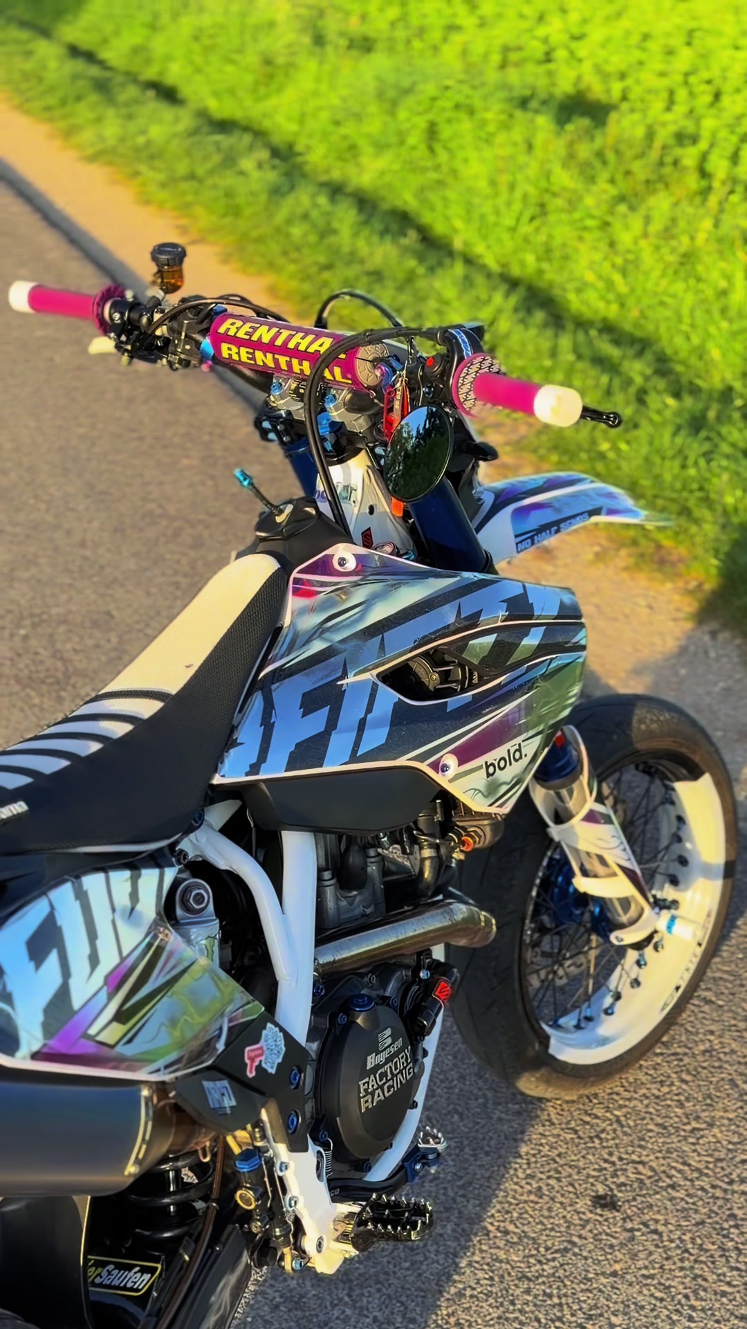 @Joni_moto