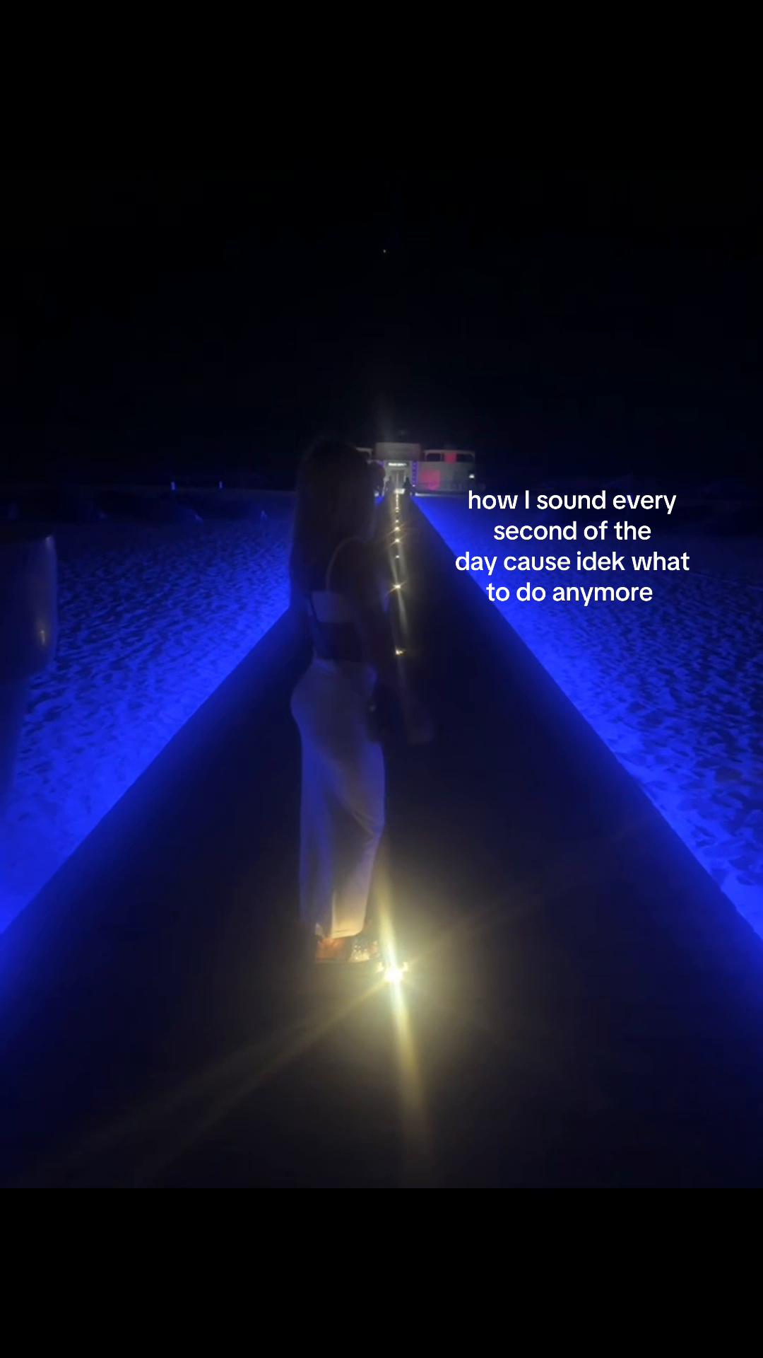 @𝐬𝐩𝐚𝐦🌴🐠🤍