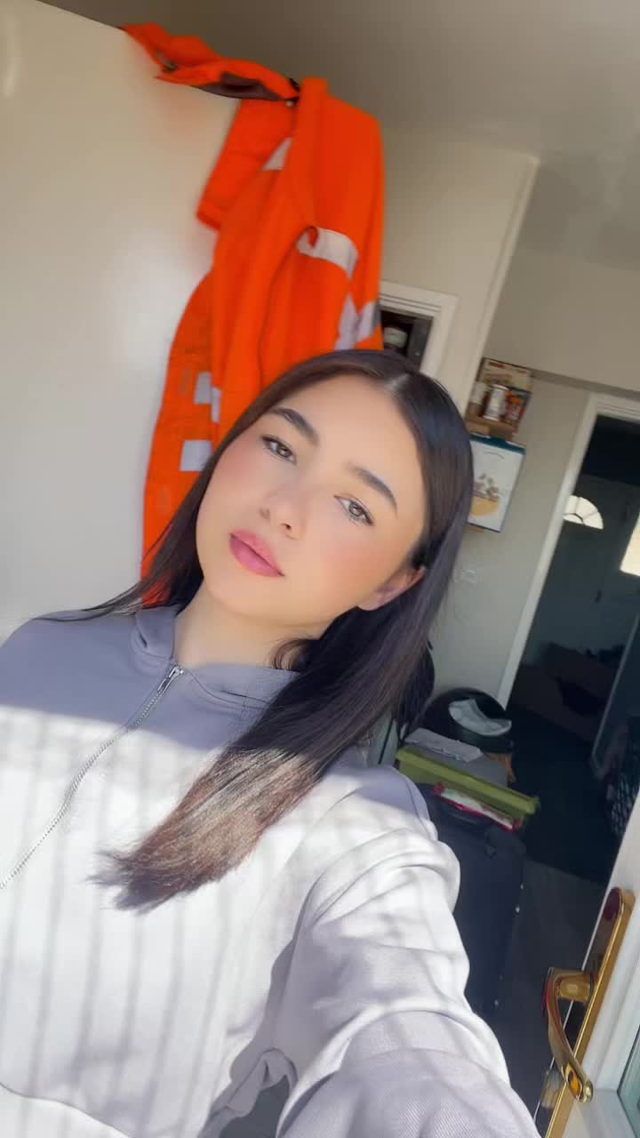 @roxannelewisxxx