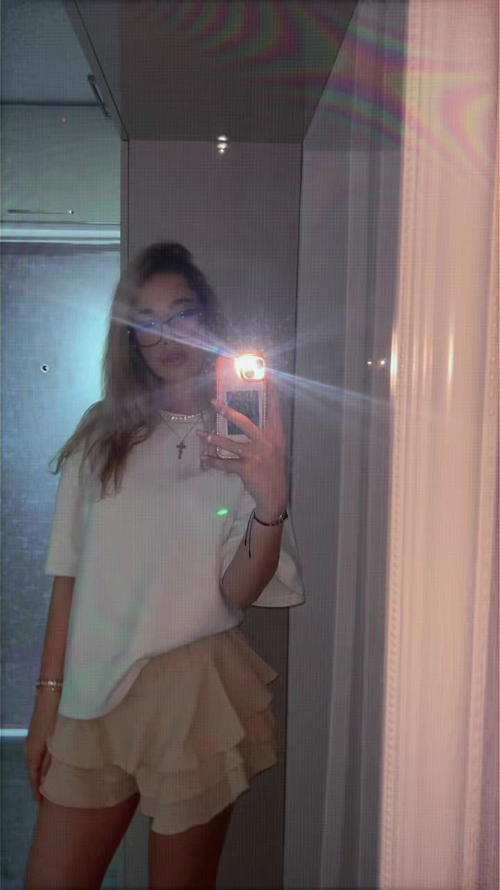 @🖤