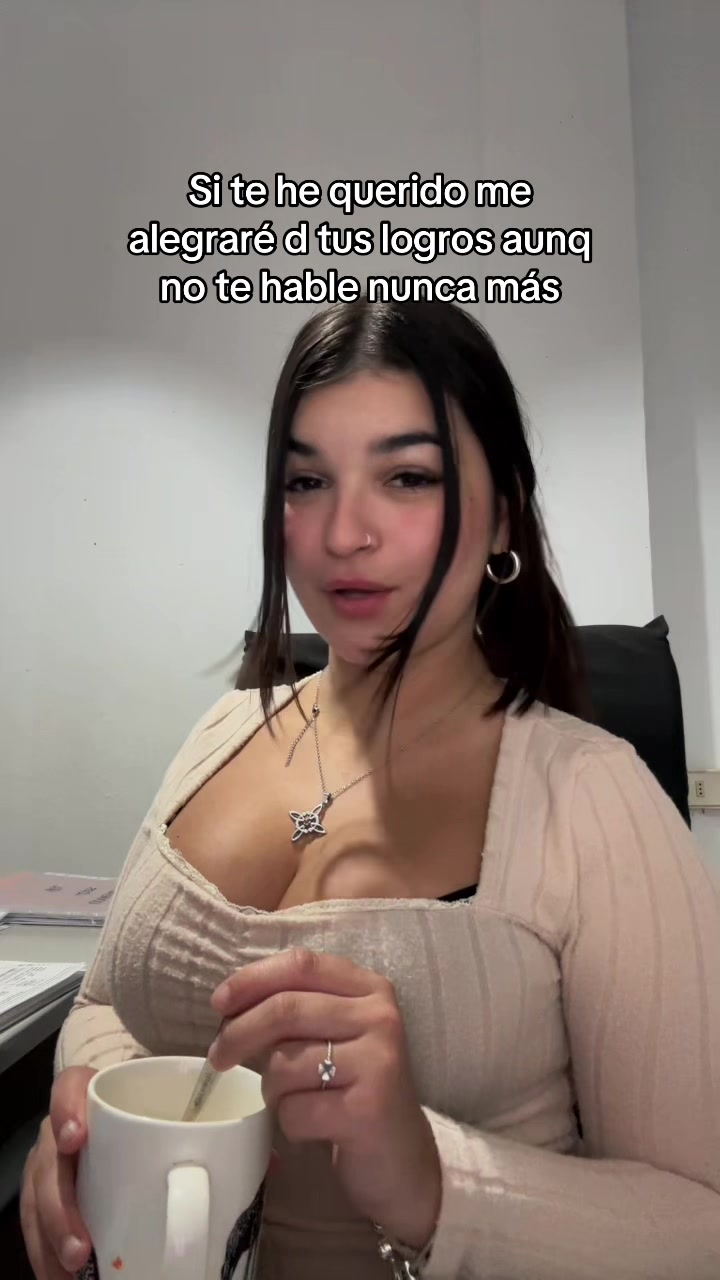 @Nay ᥫ᭡