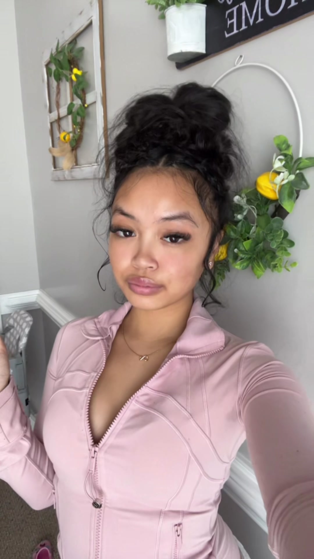 @Kaylee 🇱🇦