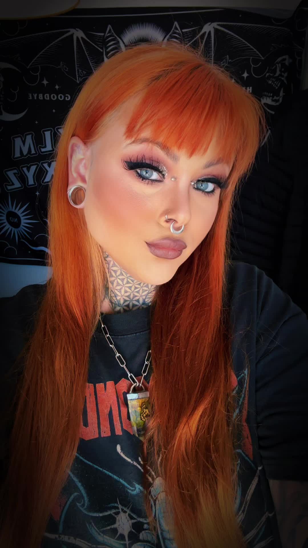 @𝔏𝔞𝔲𝔯𝔞 🥀