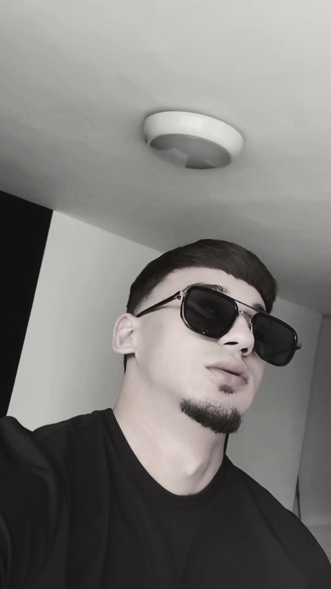 @♠️🐊