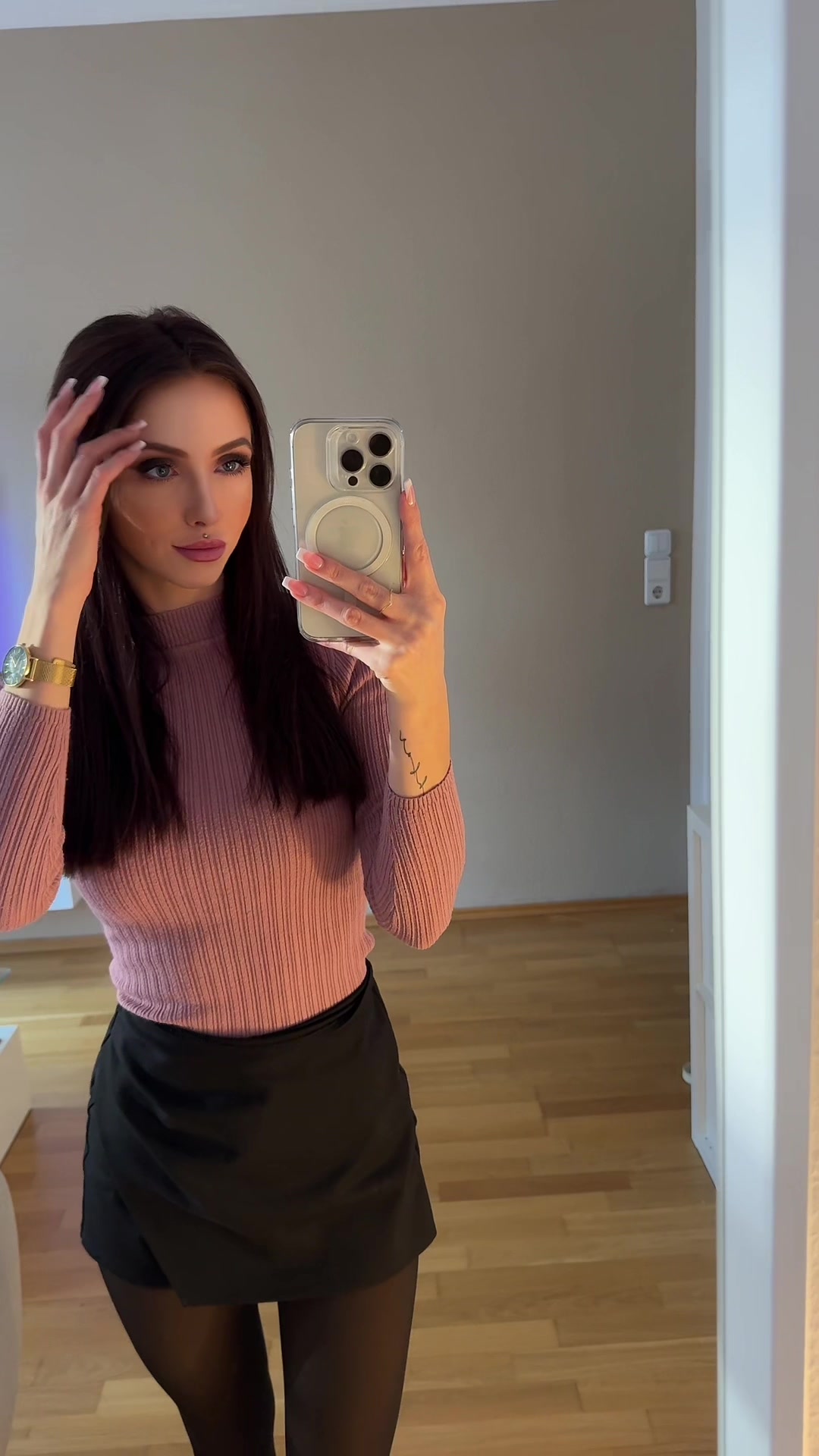@mimiuschka