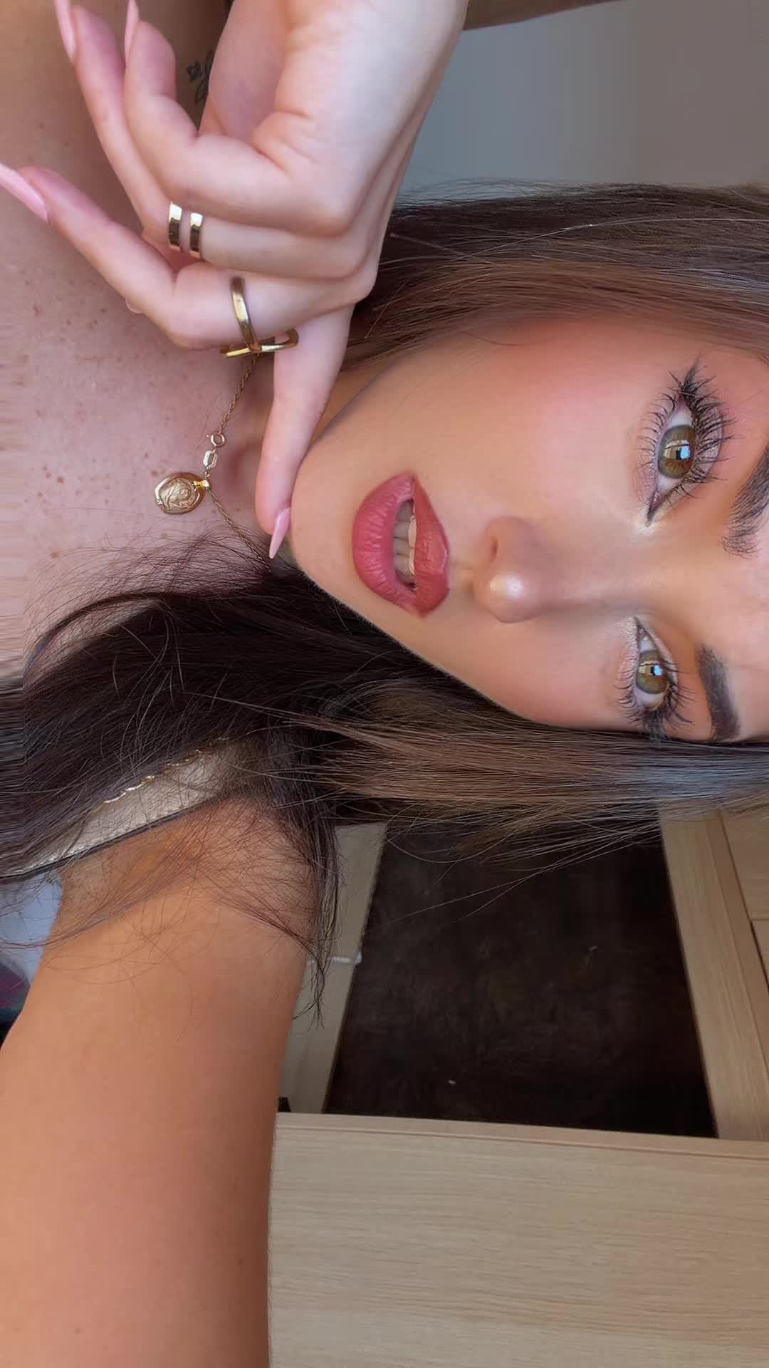 @taniamengual