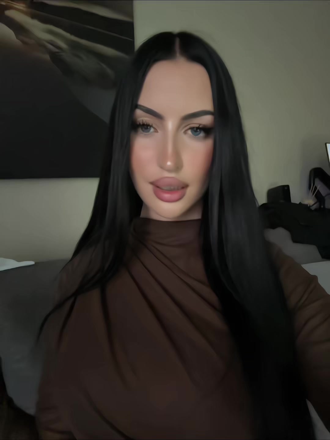 @ℐ𝓂_𝒩𝒾𝓀𝓀𝓎