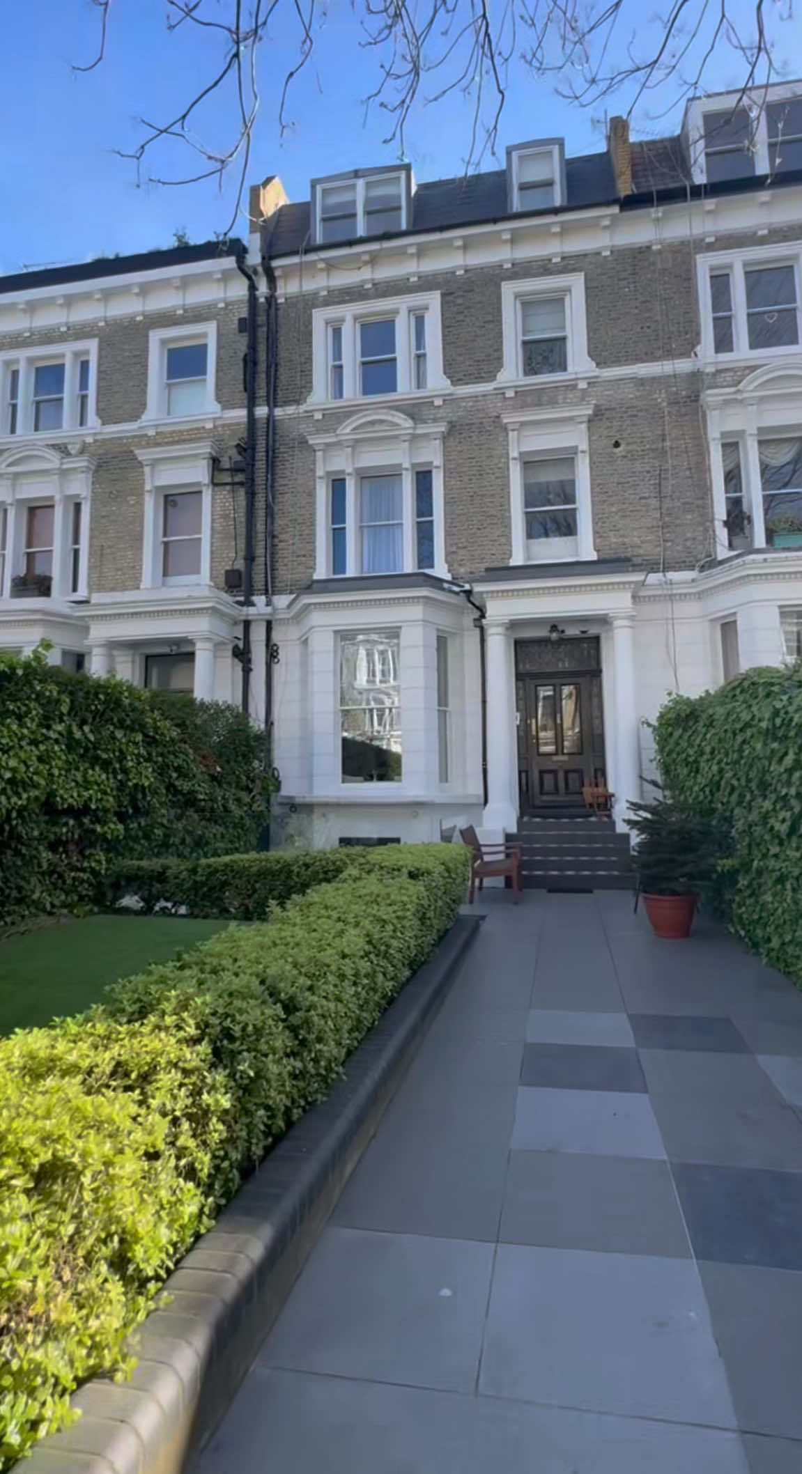 @millionairehomesuk