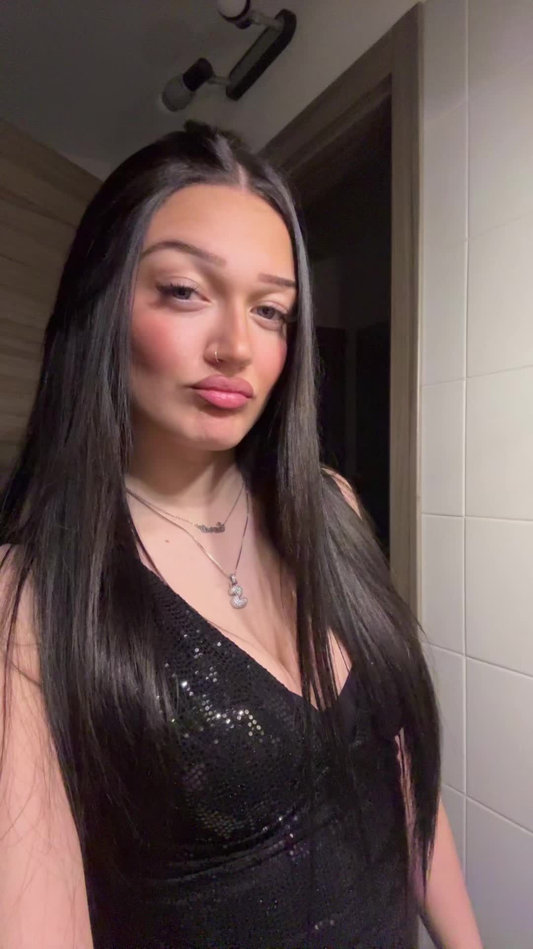 @stillthatsara