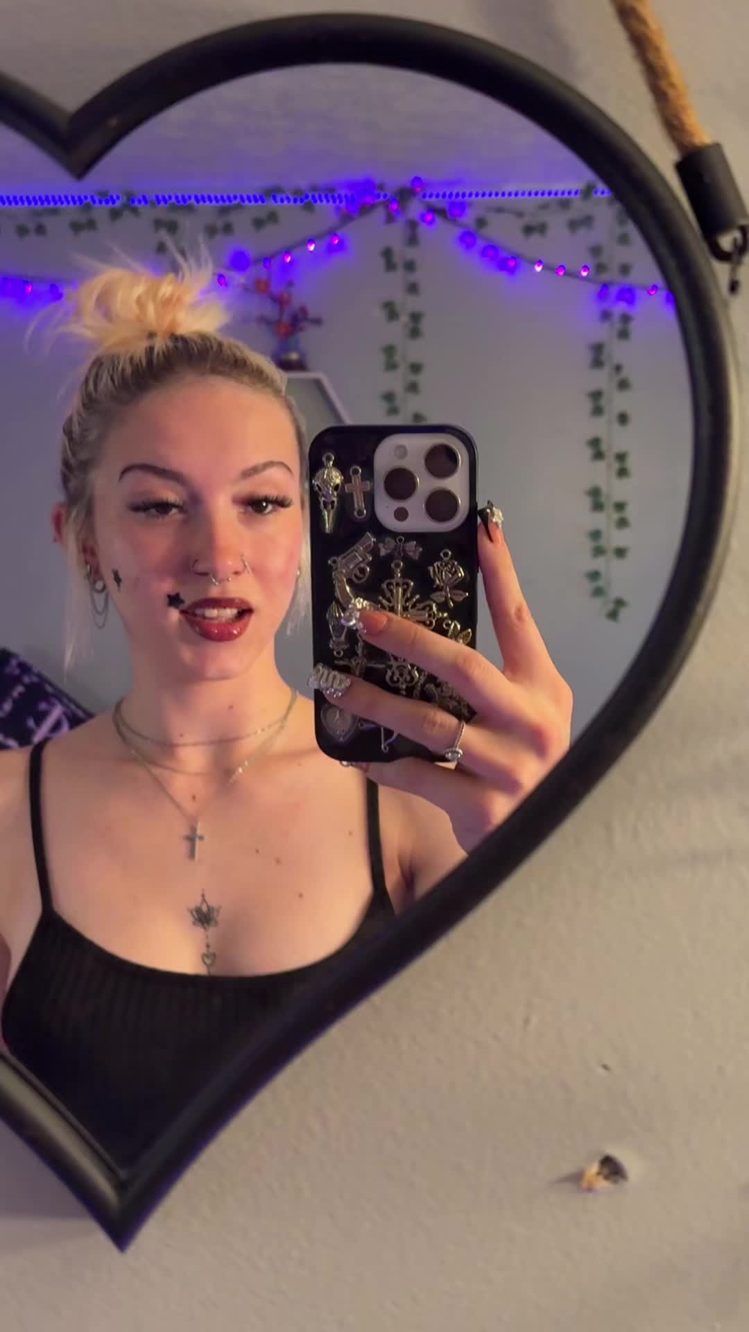 @krisspycremee🩷