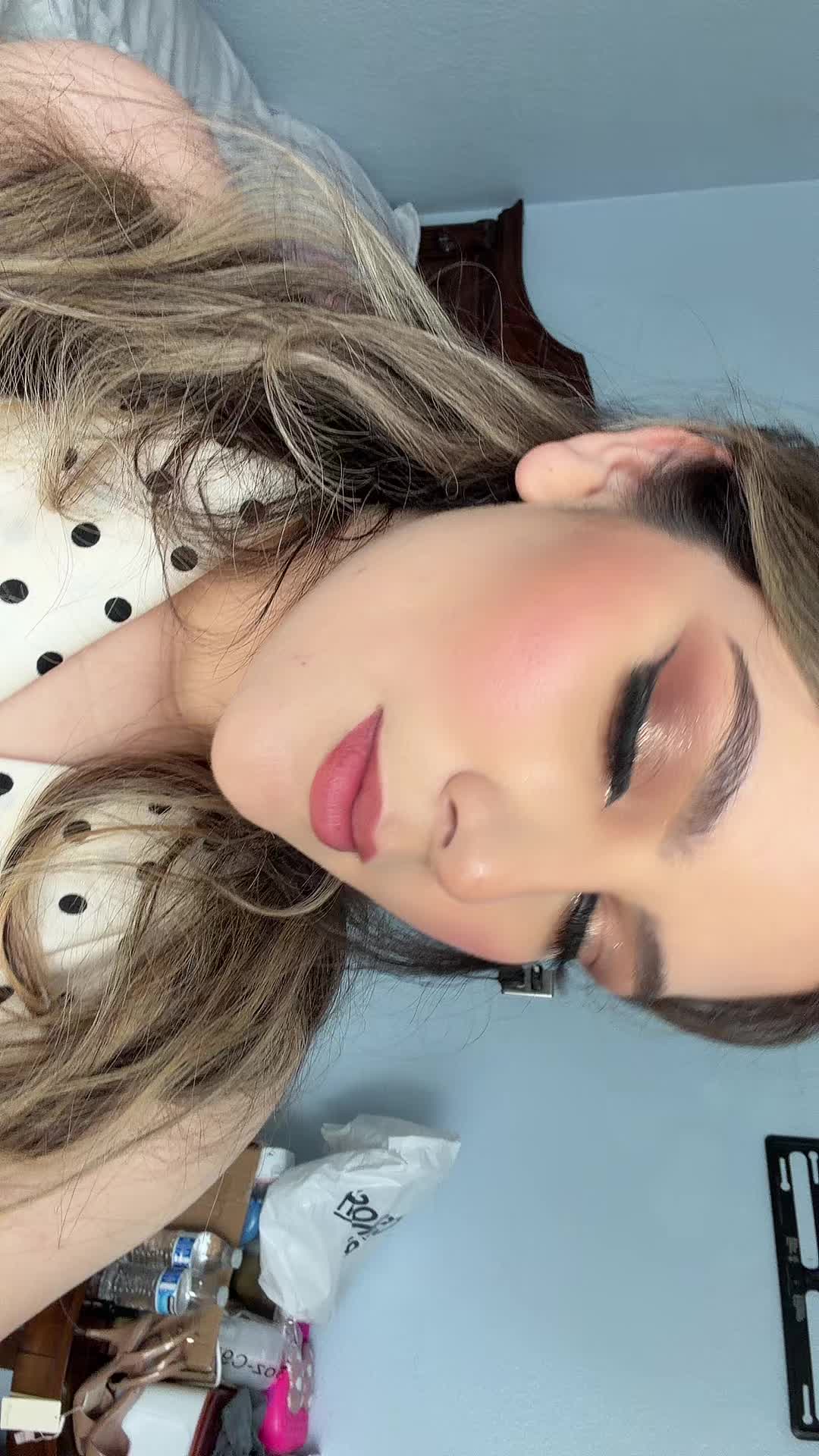 @REVUELTA🤍