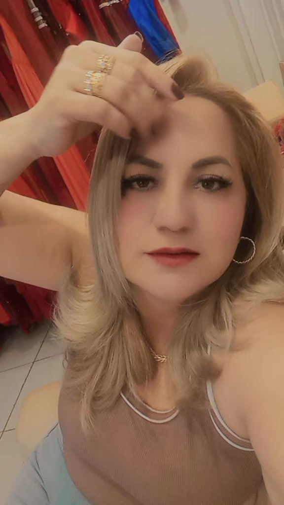 @celinacolman871