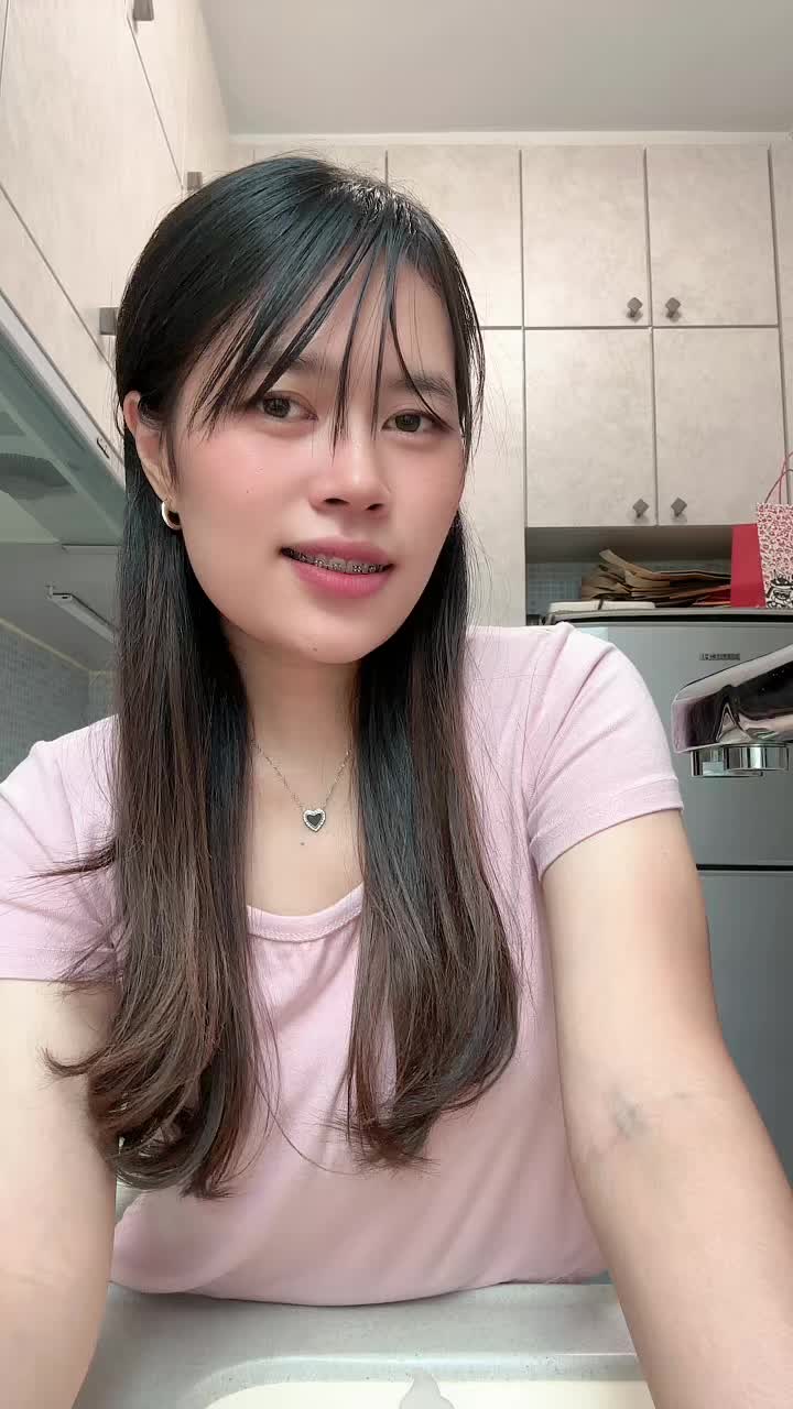 @๐ฅ๐ค