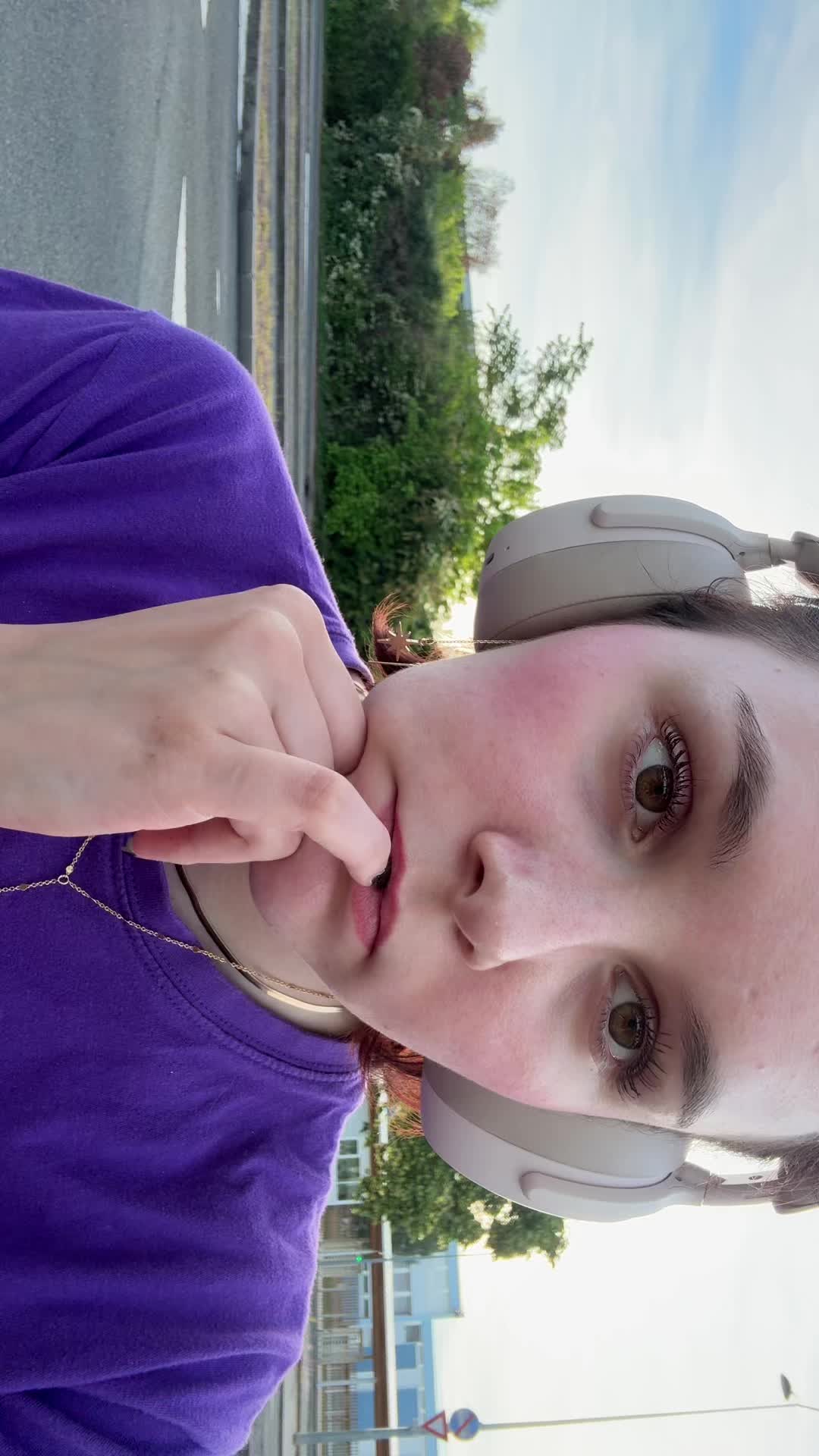 @💋🪩