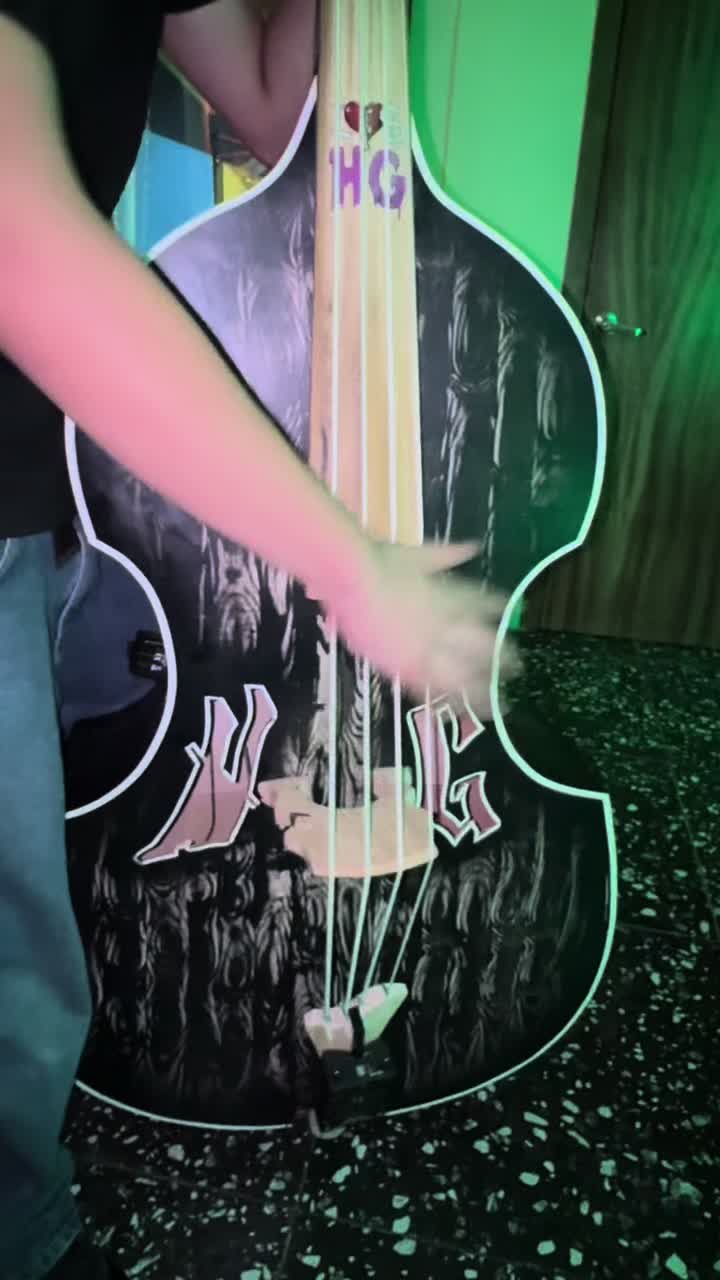 @𝖄𝖔𝕿𝖊𝖑𝖇𝖆𝖘𝖘