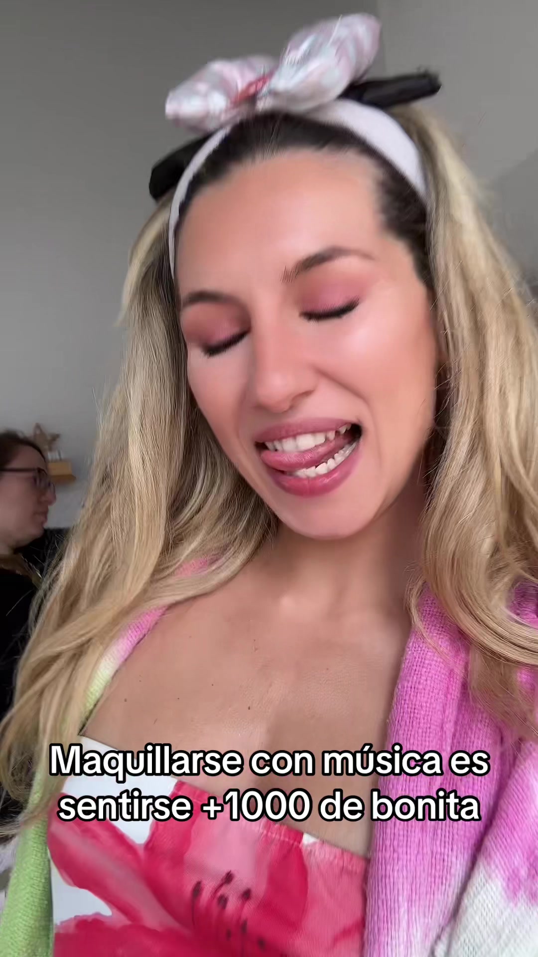 @Carla ✨