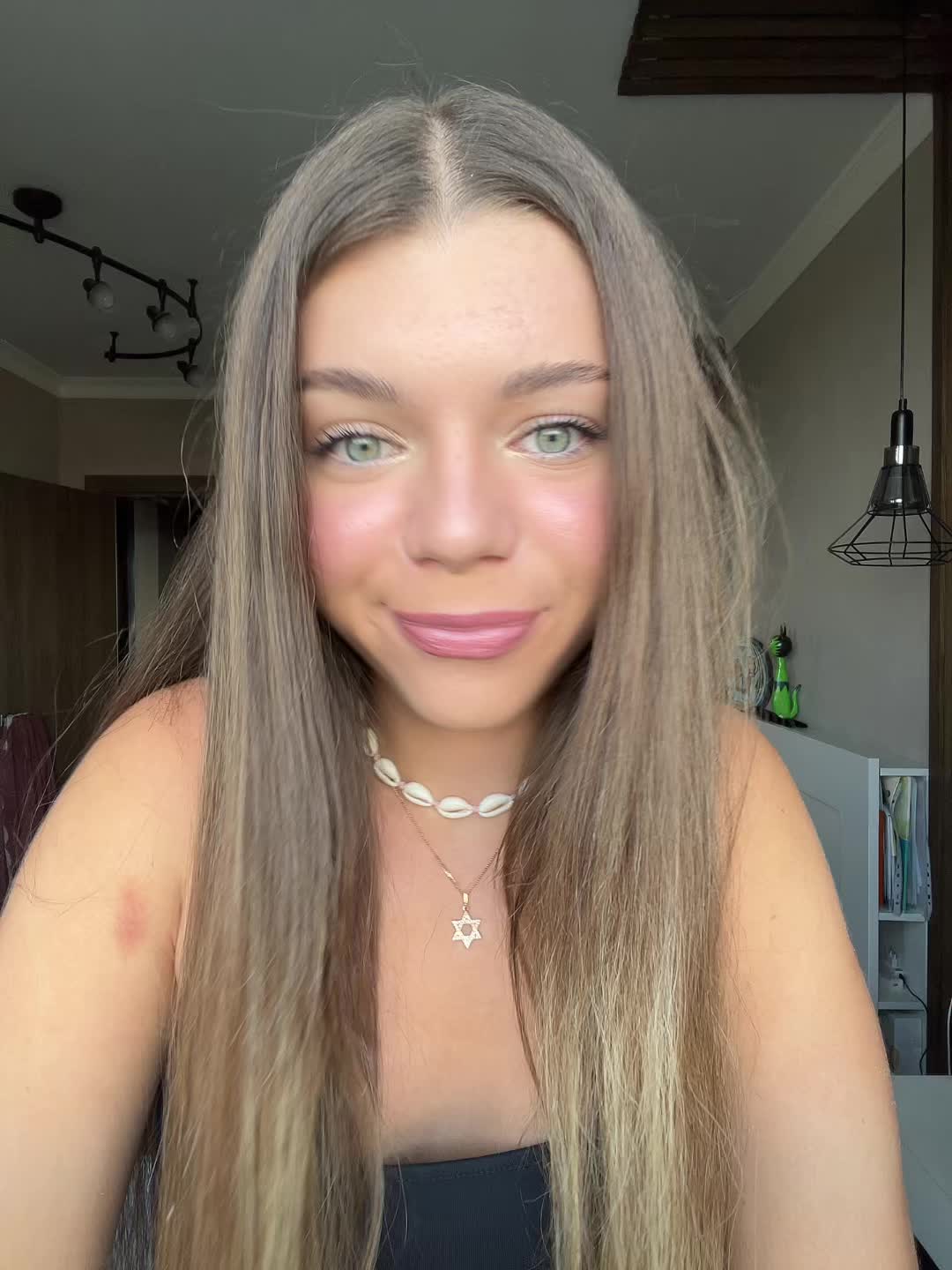 @ellizzz