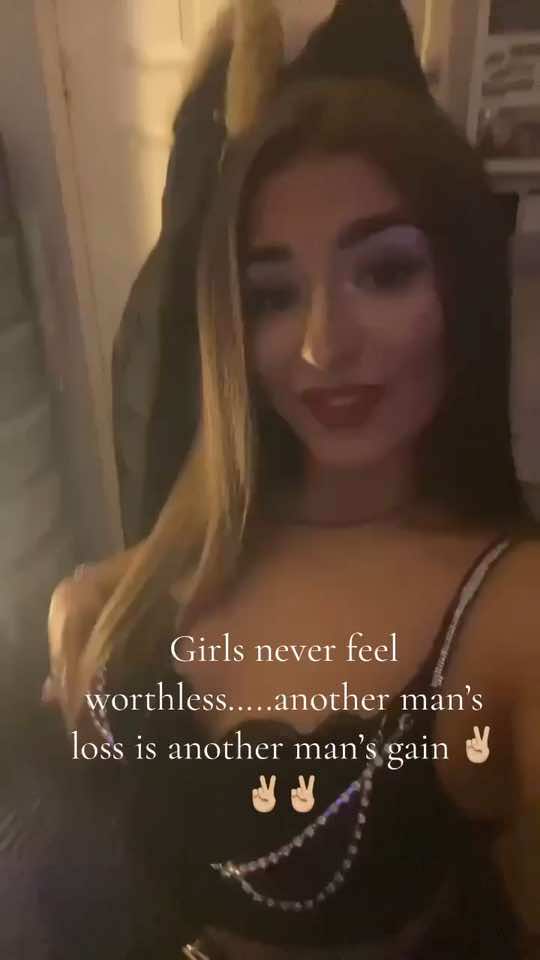 @Chloe Nicole Hepplewhite-smith
