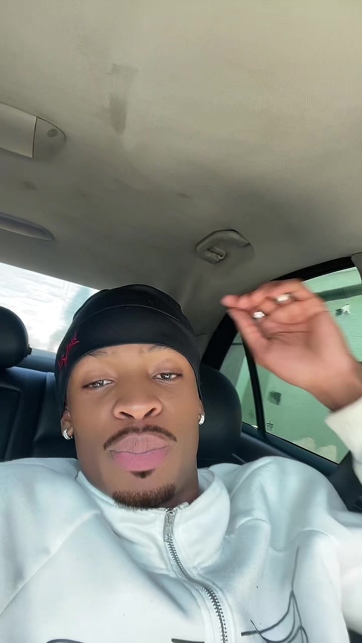 @Ntwana_kajay