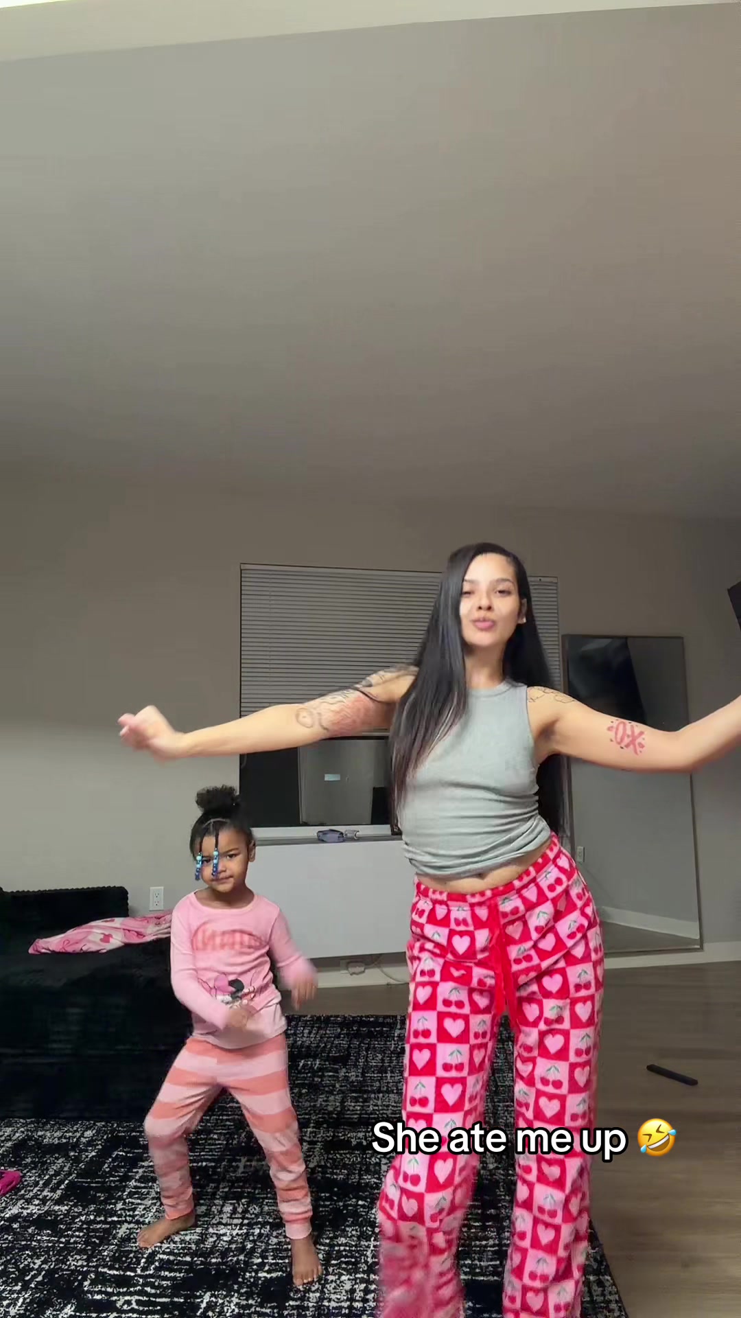@Kaylaaa