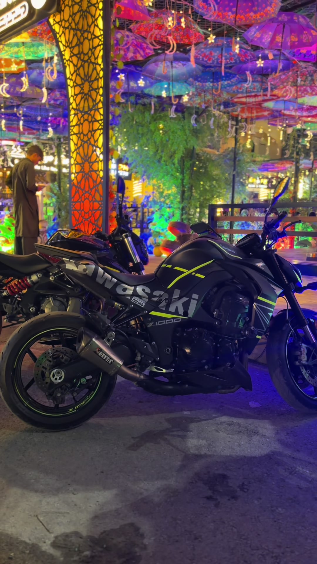 @Qamar Biker ๐