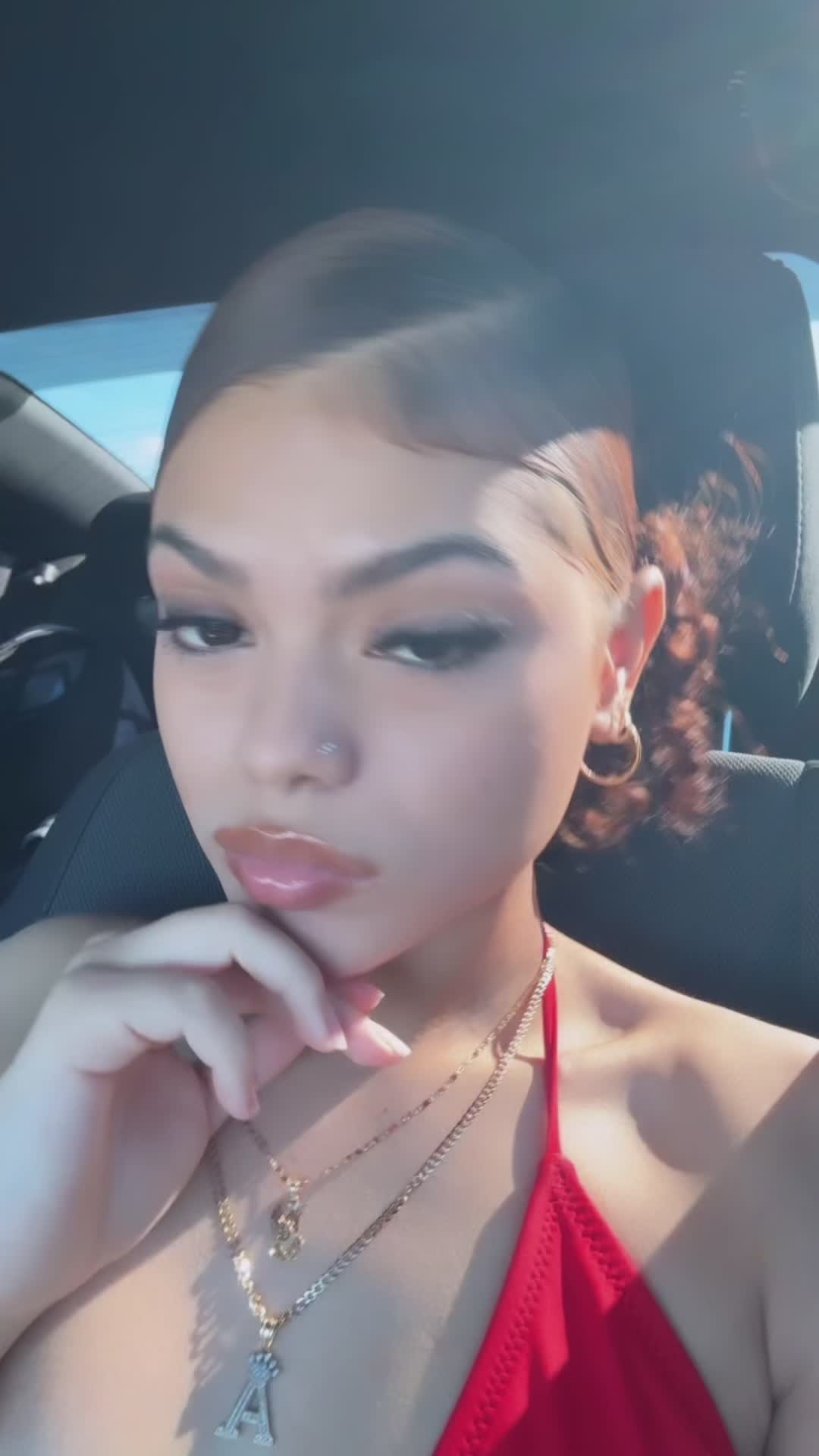 @Alexa👻